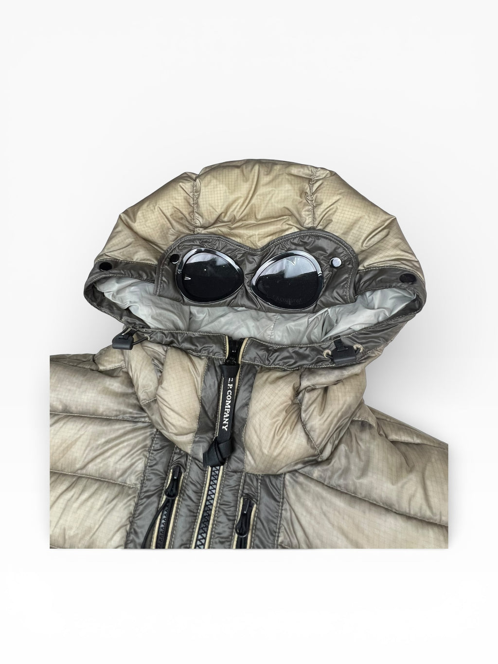 CP Company Beige DD Shell Goggle Jacket .