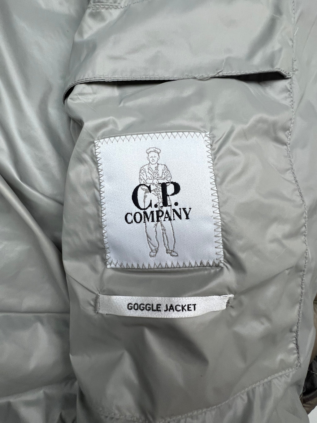 CP Company Beige DD Shell Goggle Jacket .