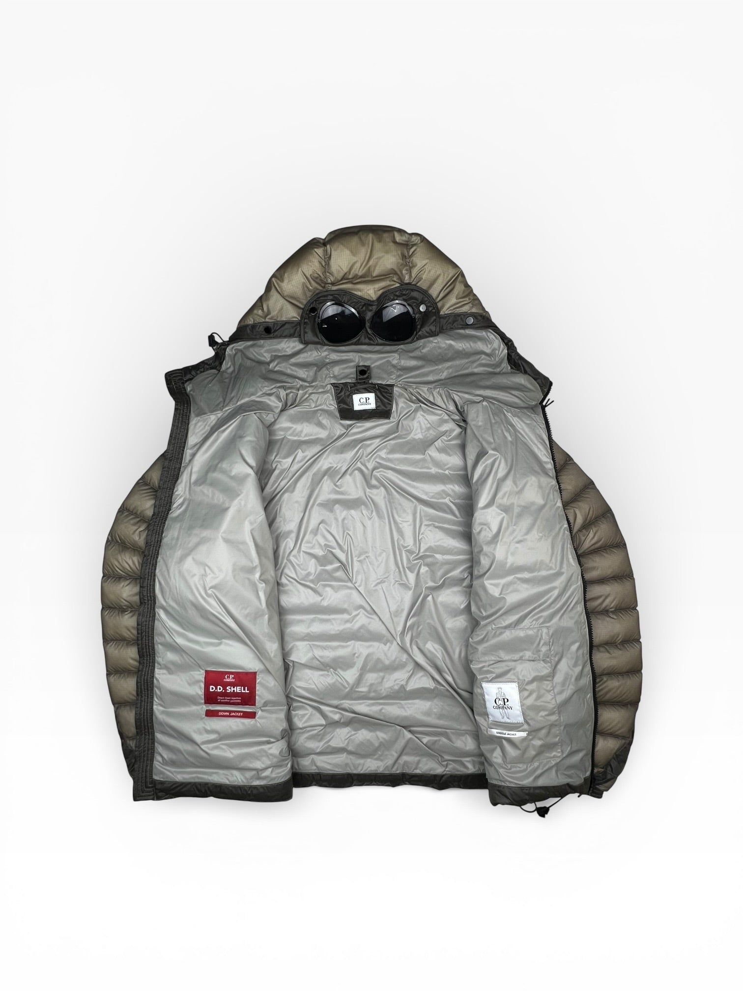 CP Company Beige DD Shell Goggle Jacket .