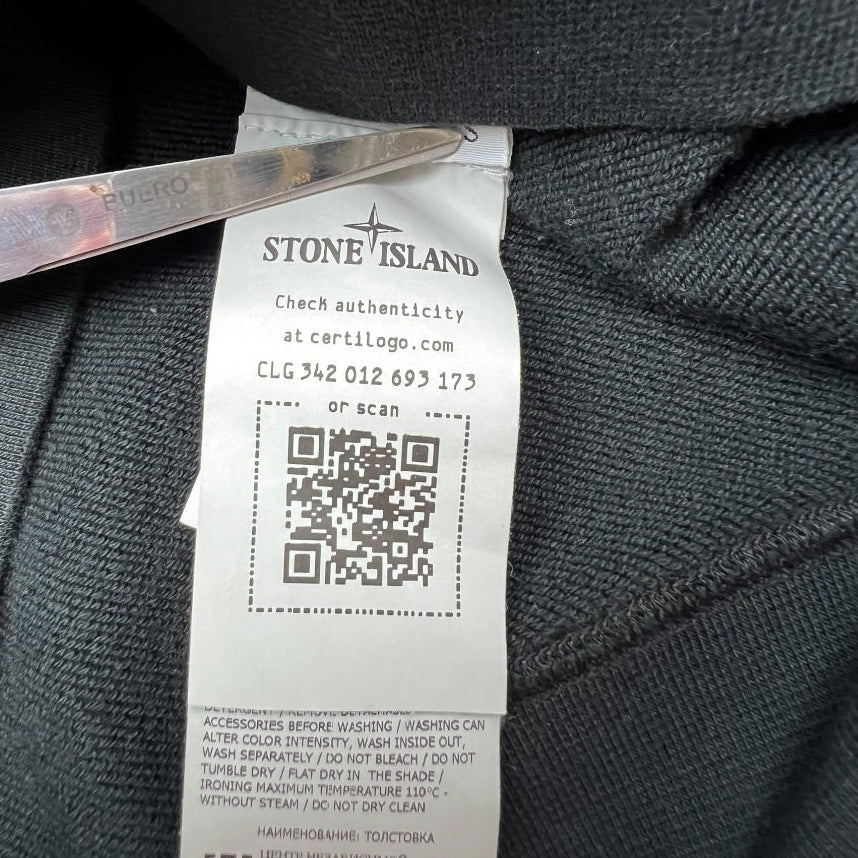Stone Island Sweatshirt.