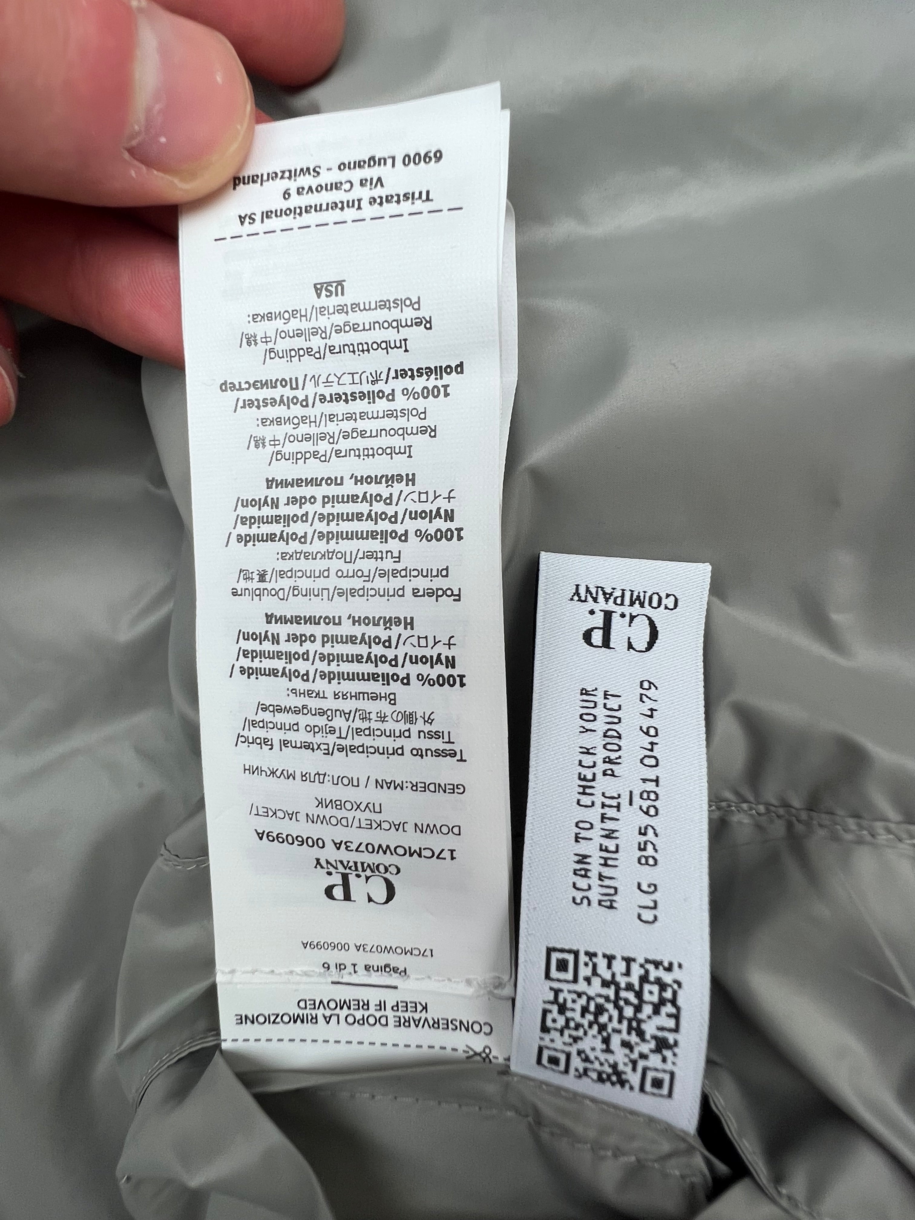 CP Company Beige DD Shell Goggle Jacket .