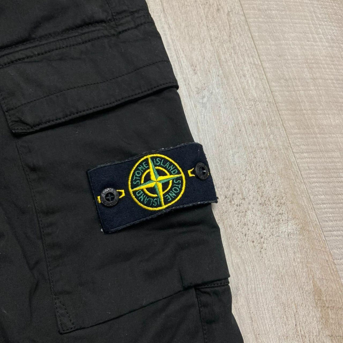 Stone Island RE-T Cargo Trousers - (W30)