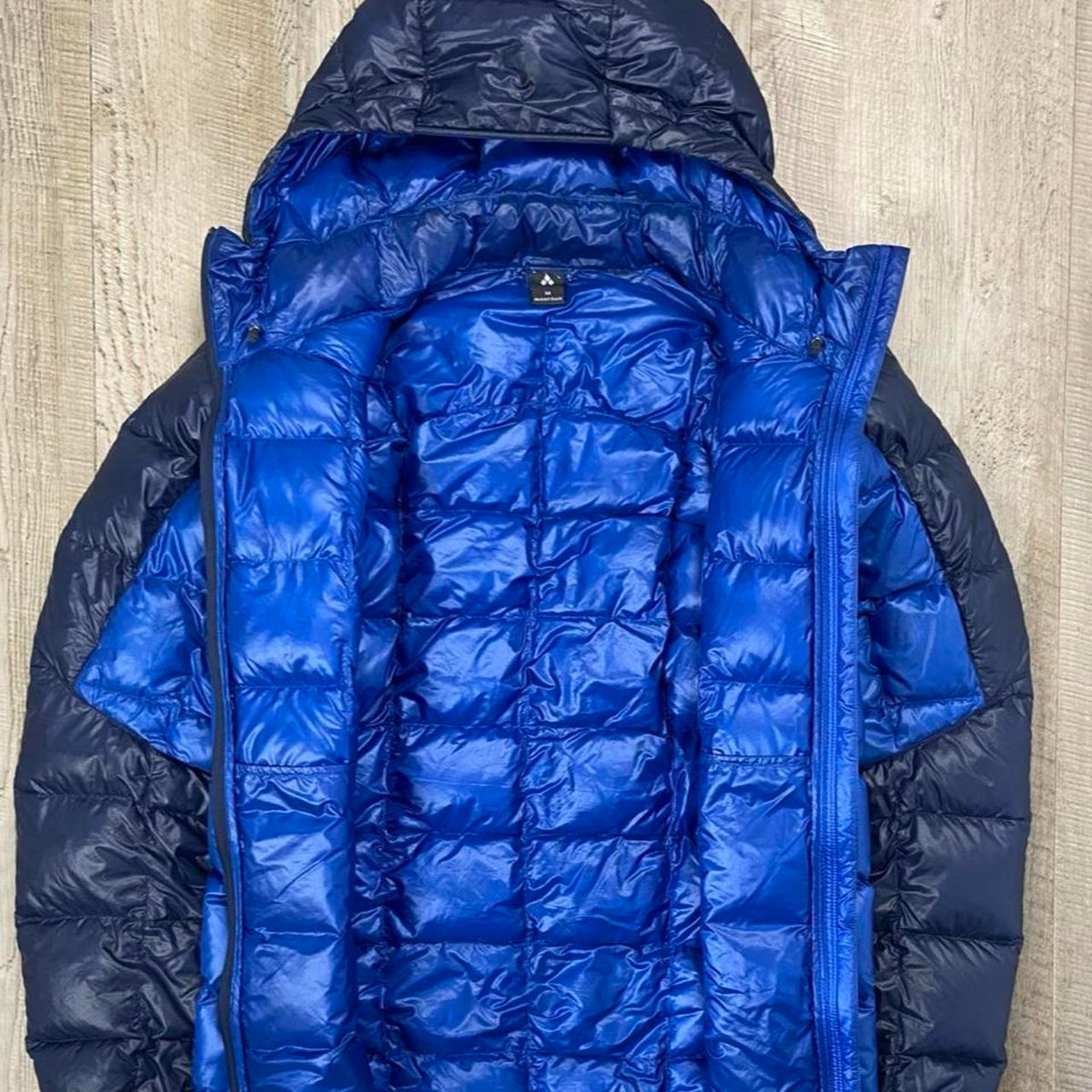 Montbell Superior Down Jacket - (M)