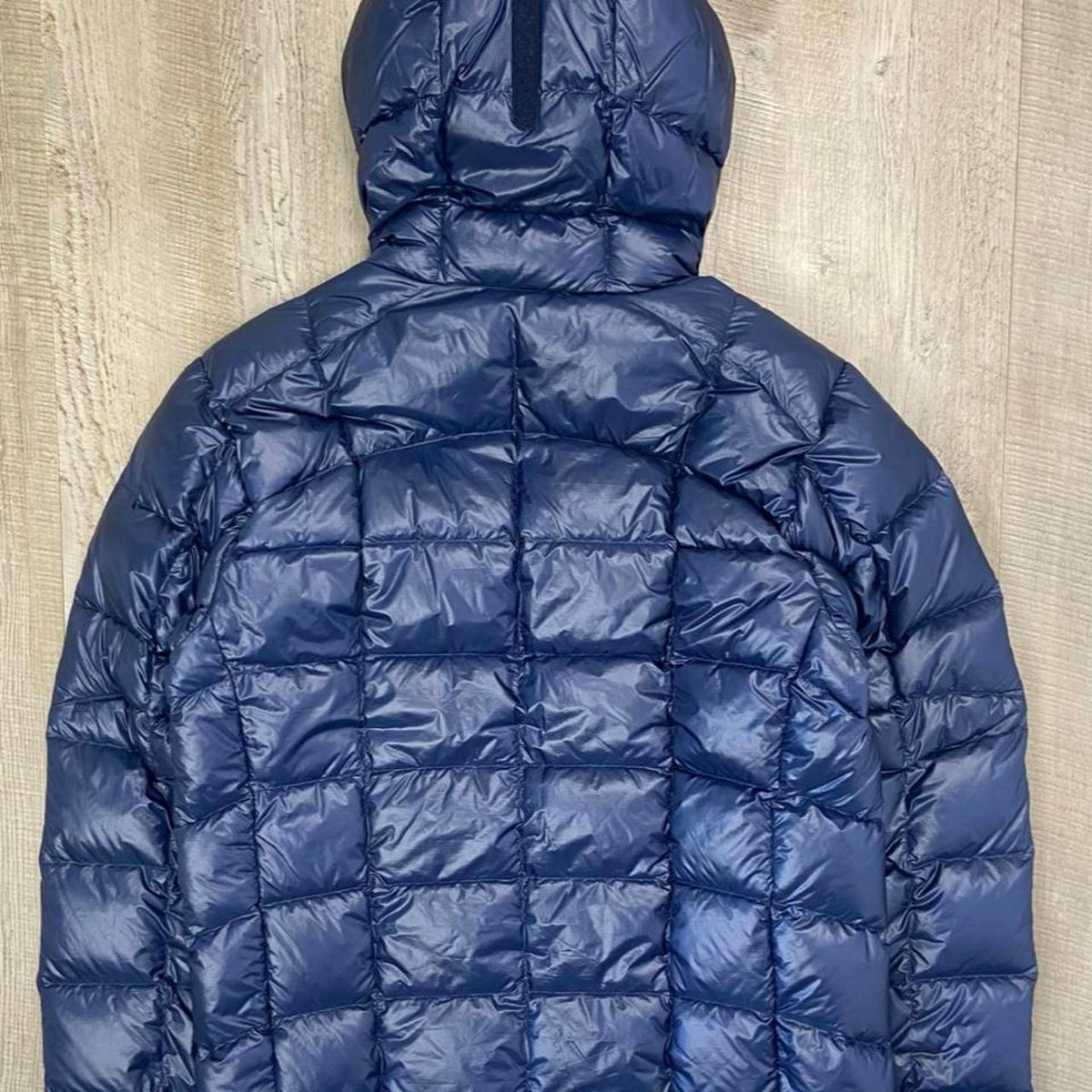 Montbell Superior Down Jacket - (L)