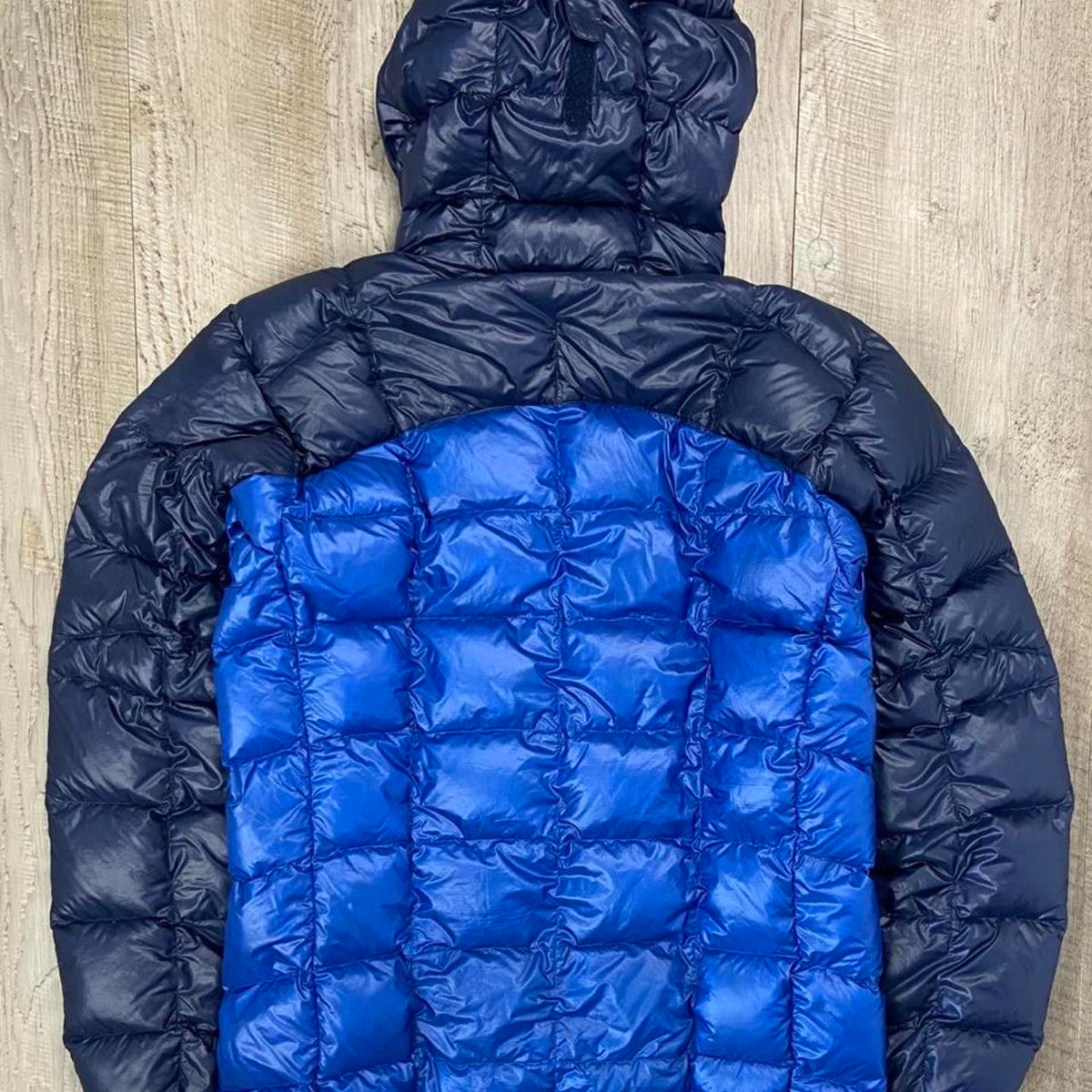 Montbell Superior Down Jacket - (M)